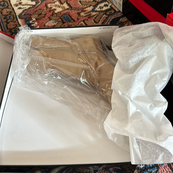 Talbots Sahara Suede Boots - Picture 4 of 5